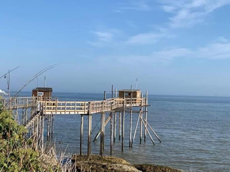 A Avec Acces Piscine Appartamento Royan