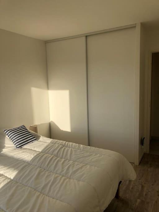 A Avec Acces Piscine Apartment Royan